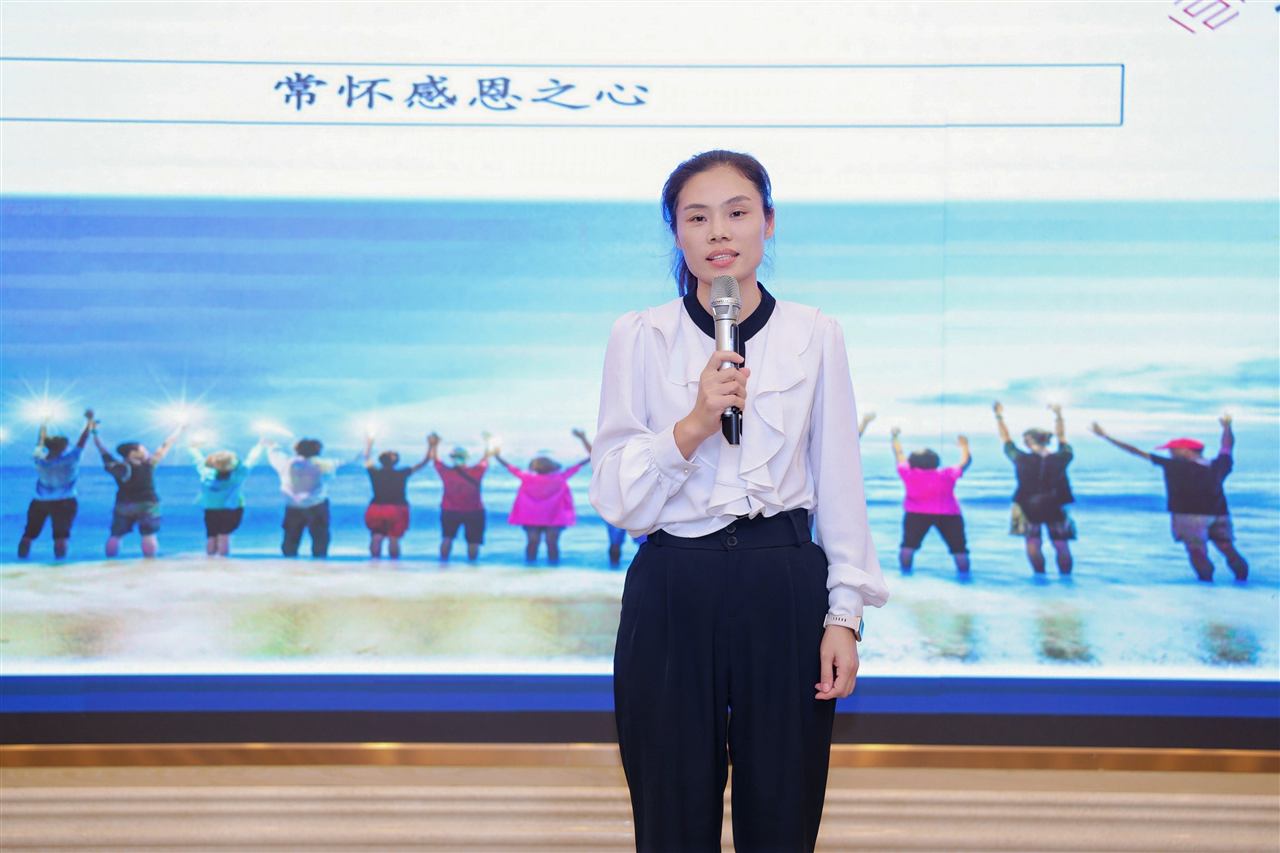 光明校区课堂实拍|突破讲话紧张